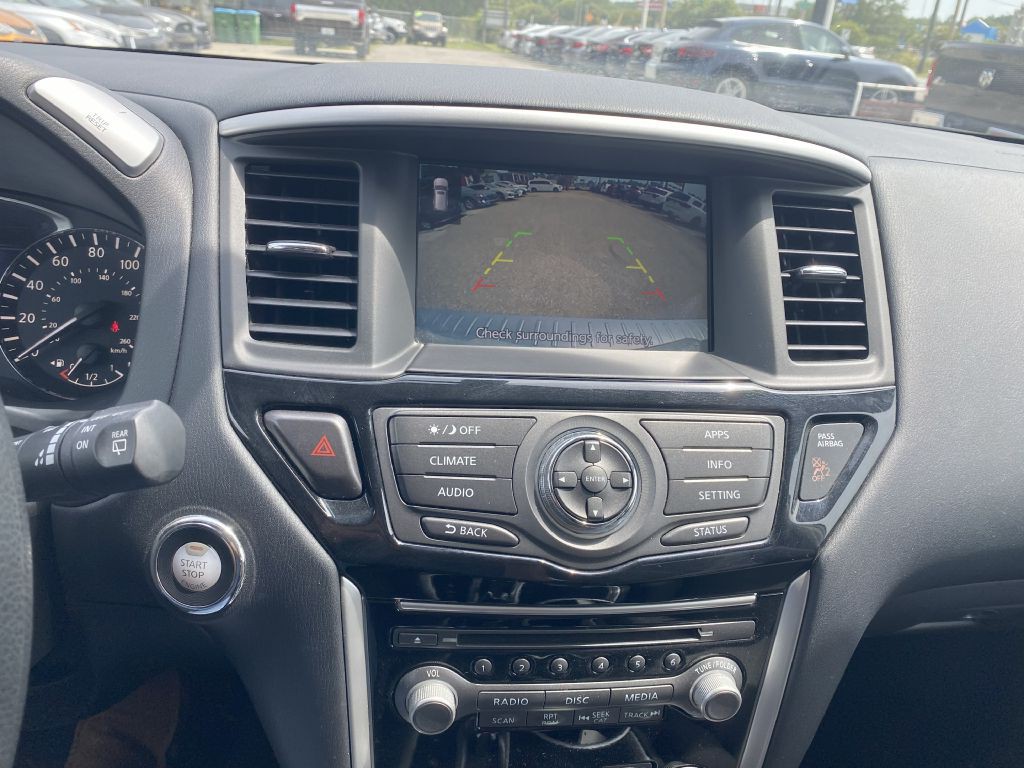 2020 Nissan Pathfinder Image 14