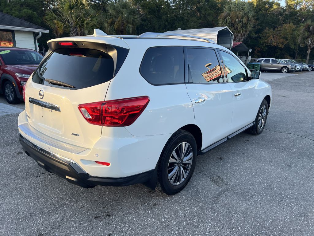 2020 Nissan Pathfinder Image 5