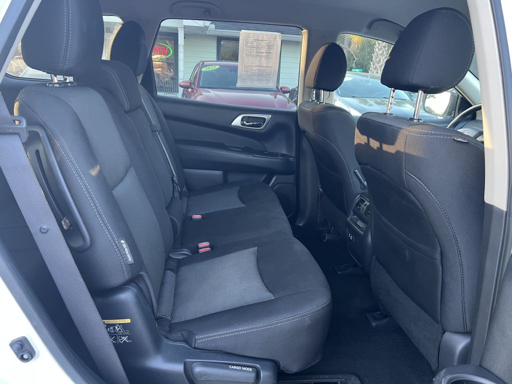 2020 Nissan Pathfinder Image 11