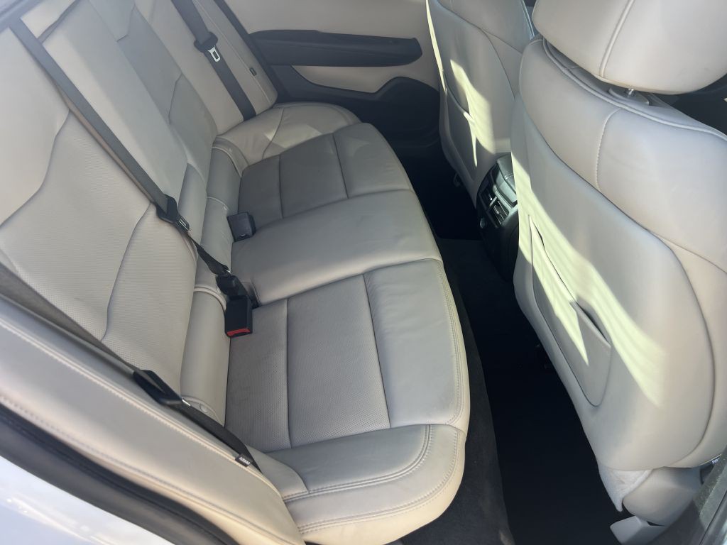 2017 Cadillac ATS Image 11