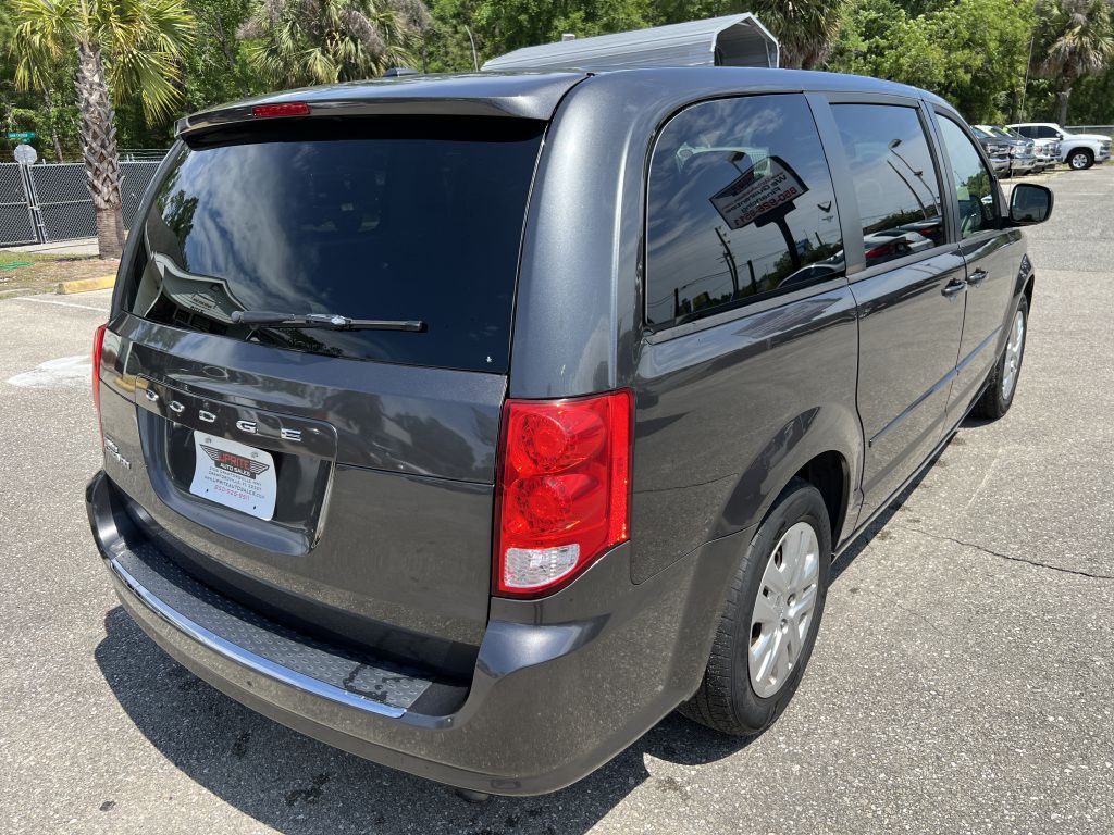2016 Dodge Grand Caravan Image 5