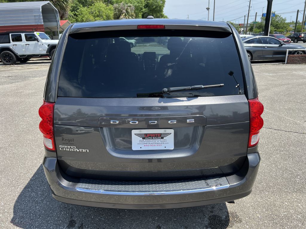 2016 Dodge Grand Caravan Image 6