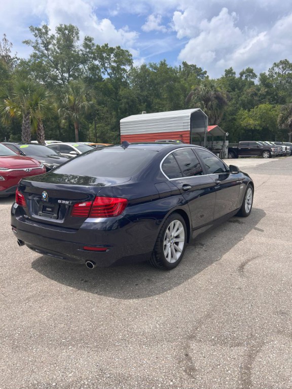 2015 BMW 5 Series Image 6