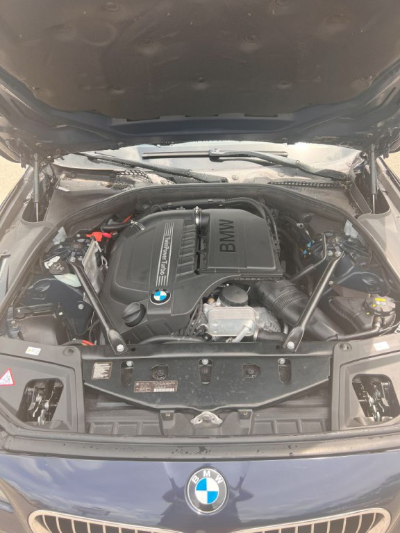 2015 BMW 5 Series Image 16