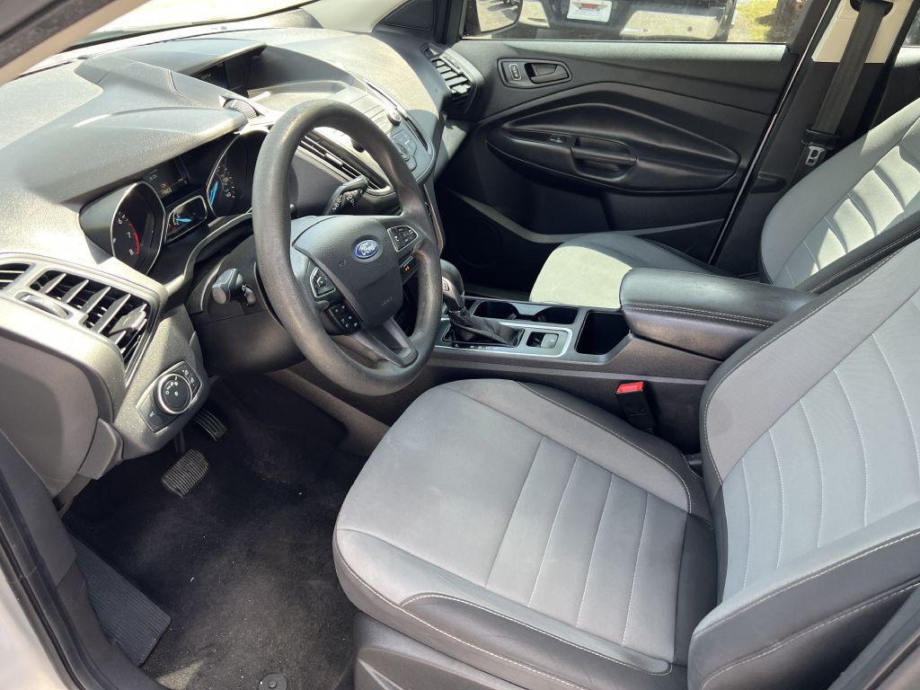 2019 Ford Escape Image 9