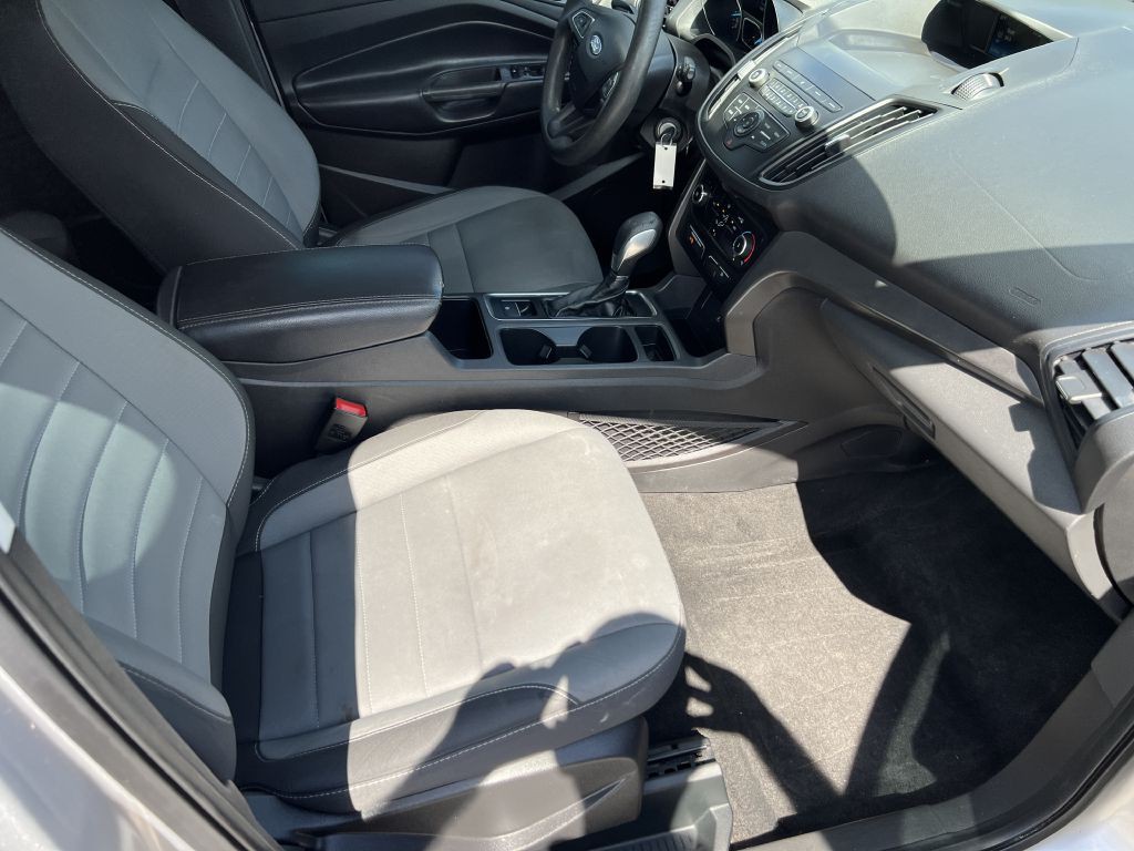 2019 Ford Escape Image 10