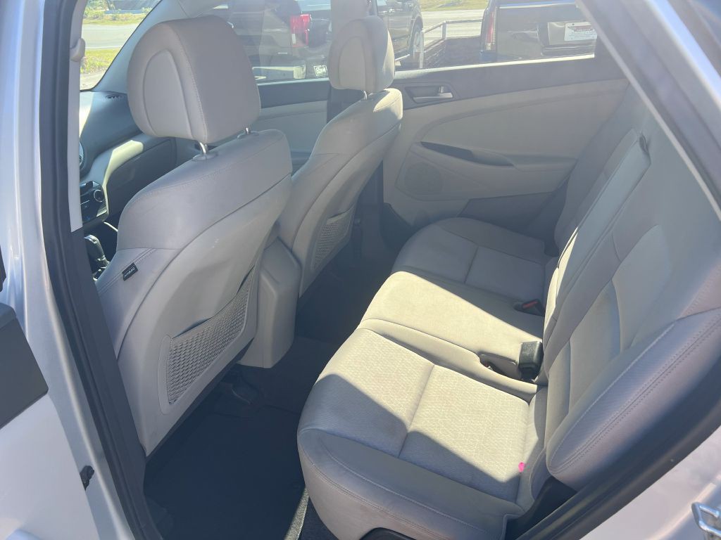 2016 Hyundai Tucson Image 12