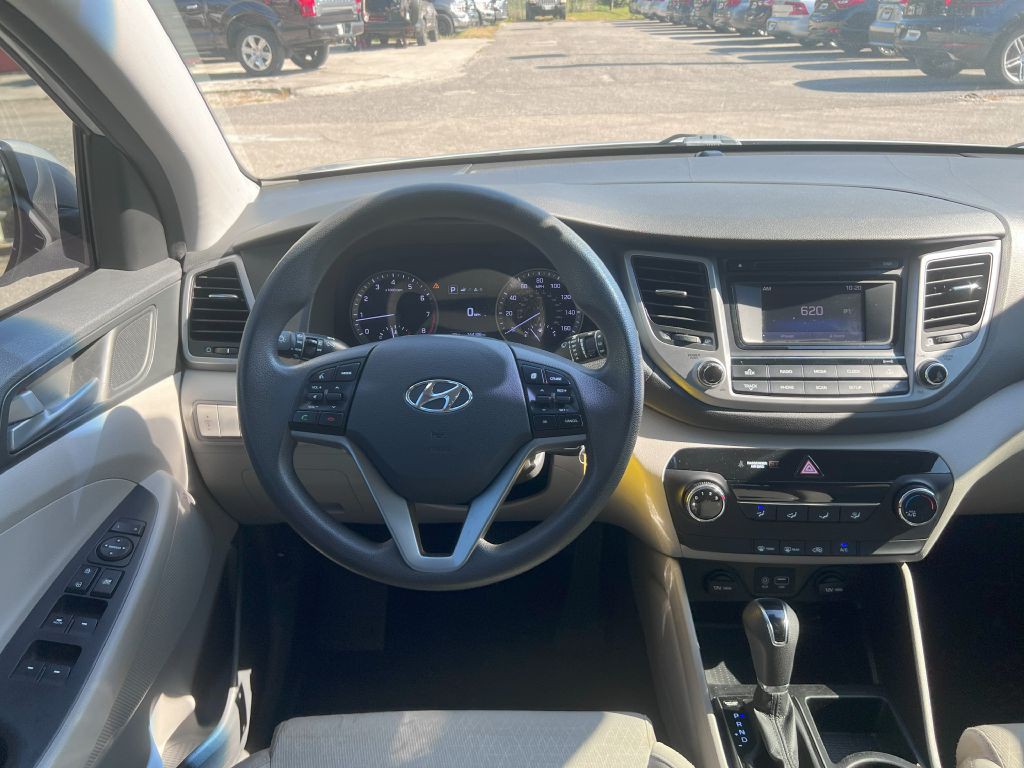 2016 Hyundai Tucson Image 13