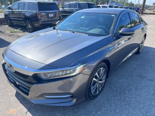 Image for 2018 Honda Accord Hybrid ID: 6815171