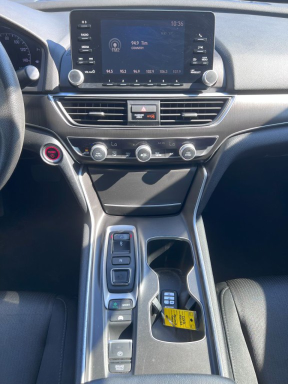 2018 Honda Accord Image 14