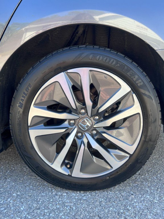 2018 Honda Accord Image 19