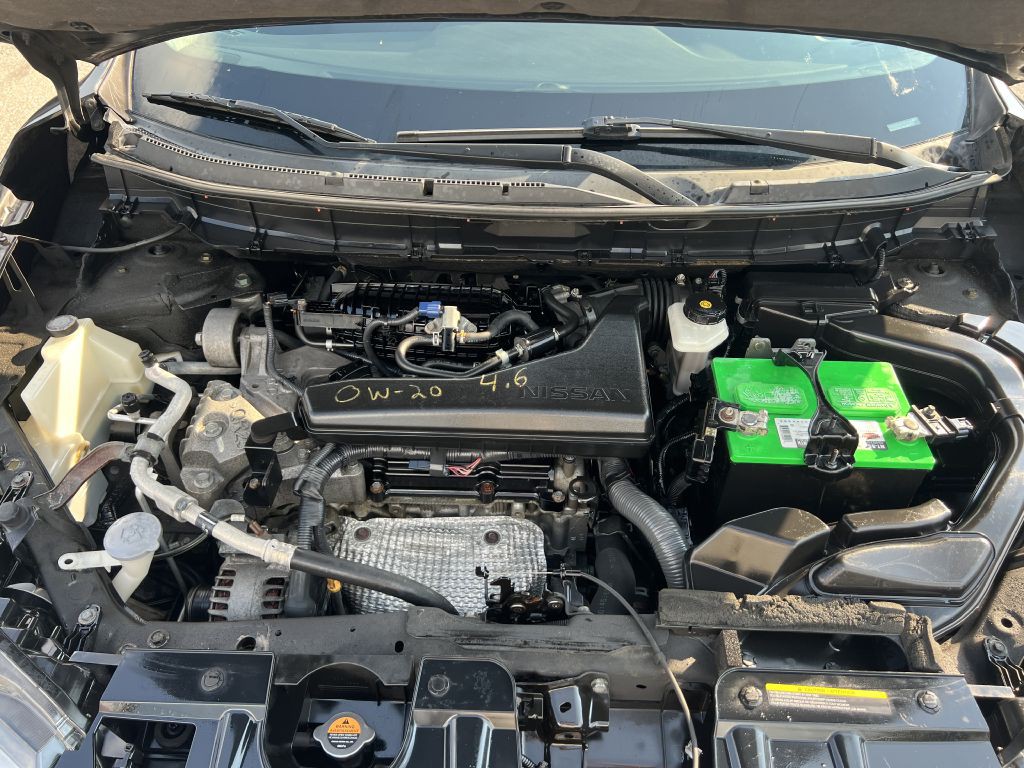 2019 Nissan Rogue Image 18