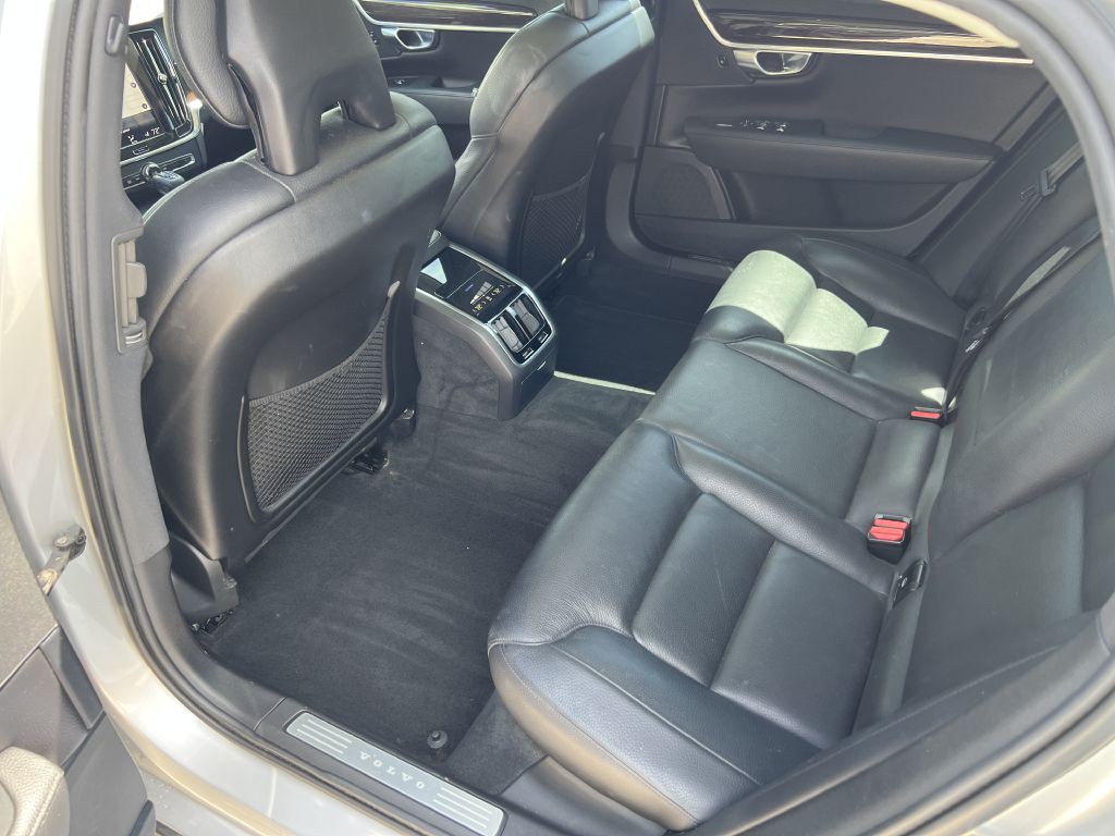 2018 Volvo S90 Image 12
