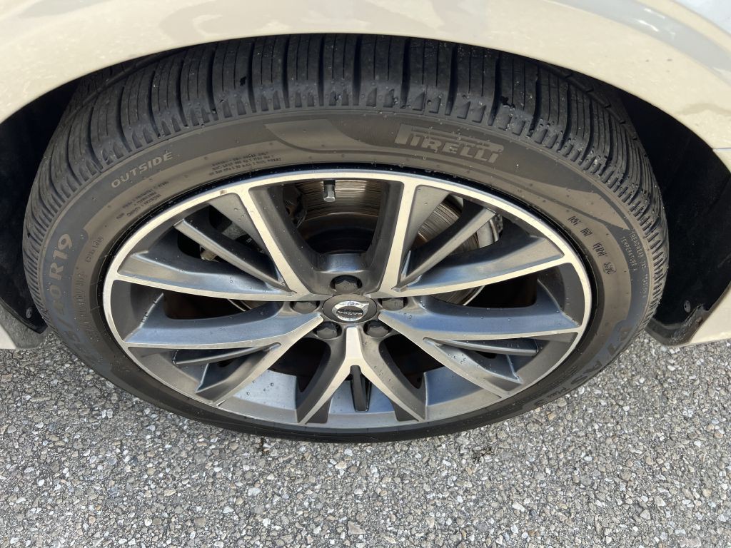 2018 Volvo S90 Image 20