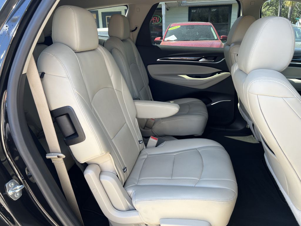 2020 Buick Enclave Image 11