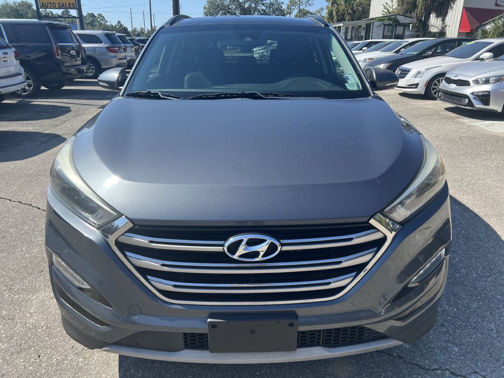 2017 Hyundai Tucson Image 2