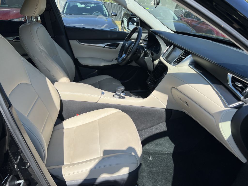 2019 INFINITI QX50 Image 10