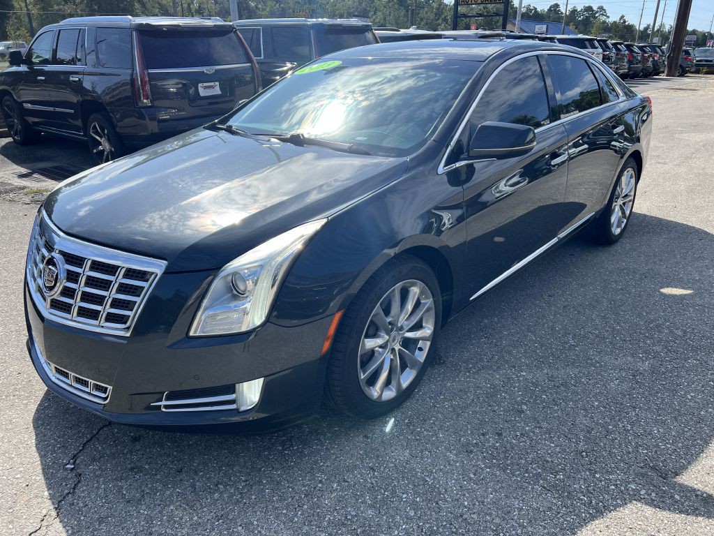2013 Cadillac XTS Image 1