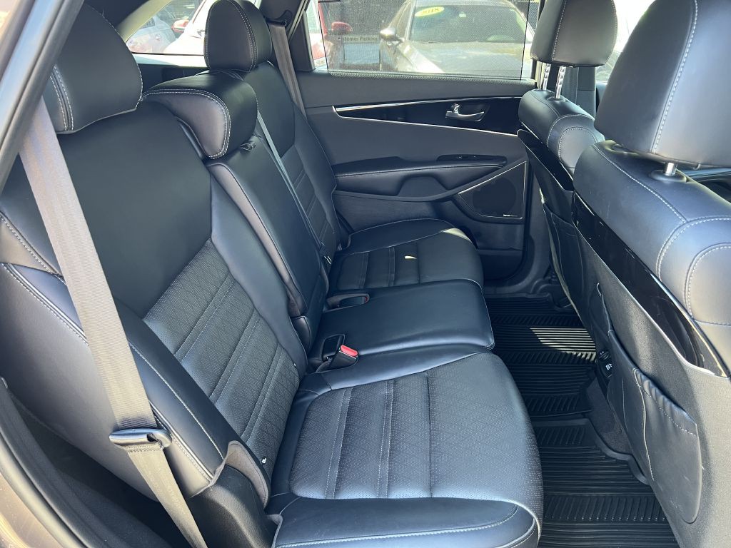 2019 Kia Sorento Image 11