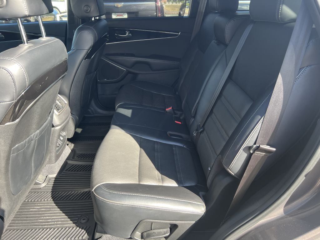 2019 Kia Sorento Image 13