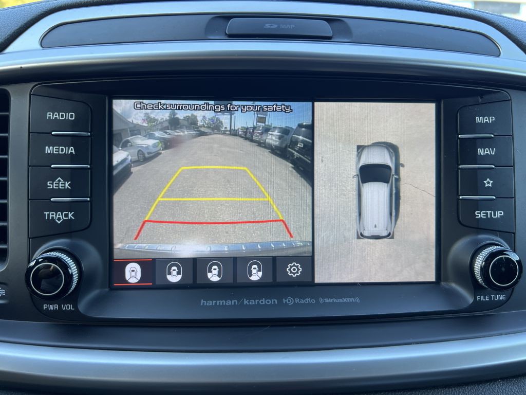 2019 Kia Sorento Image 17
