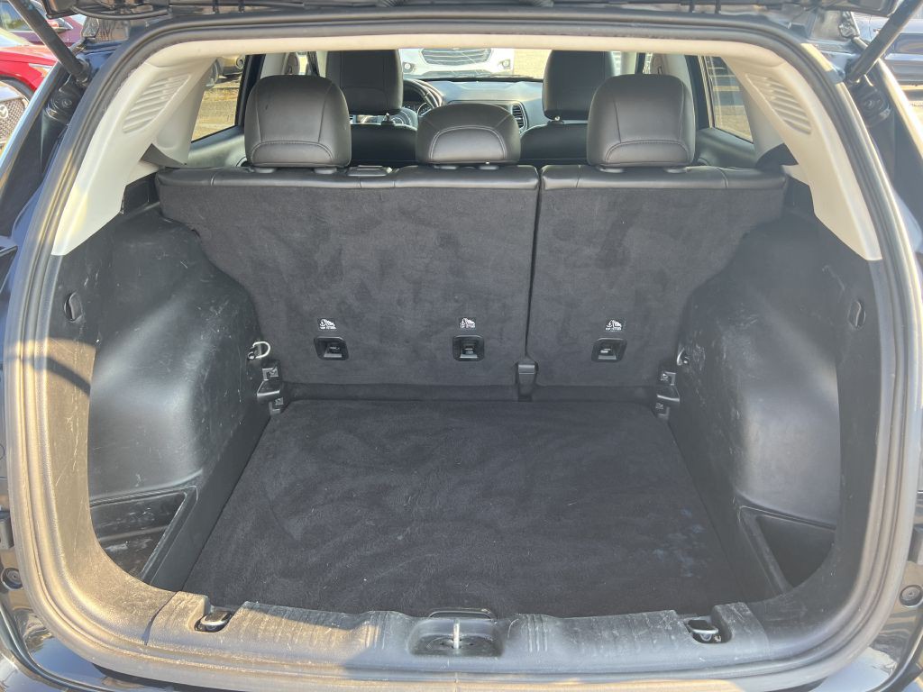 2020 Jeep Compass Image 17