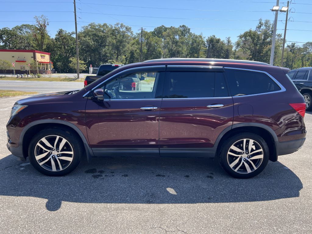 2017 Honda Pilot Image 8