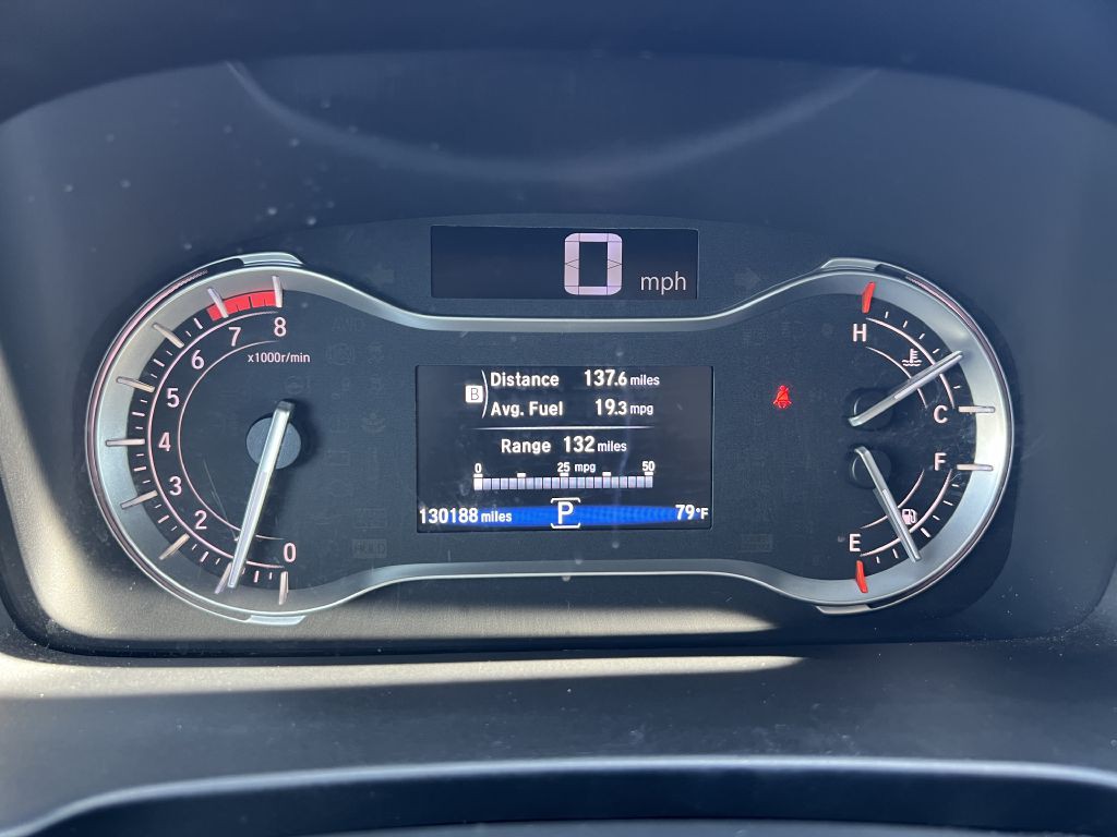 2017 Honda Pilot Image 16