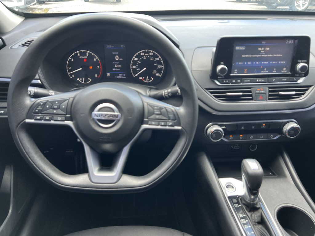 2021 Nissan Altima Image 13
