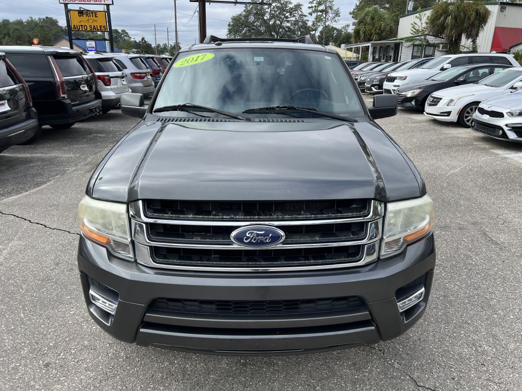 2017 Ford Expedition Image 2