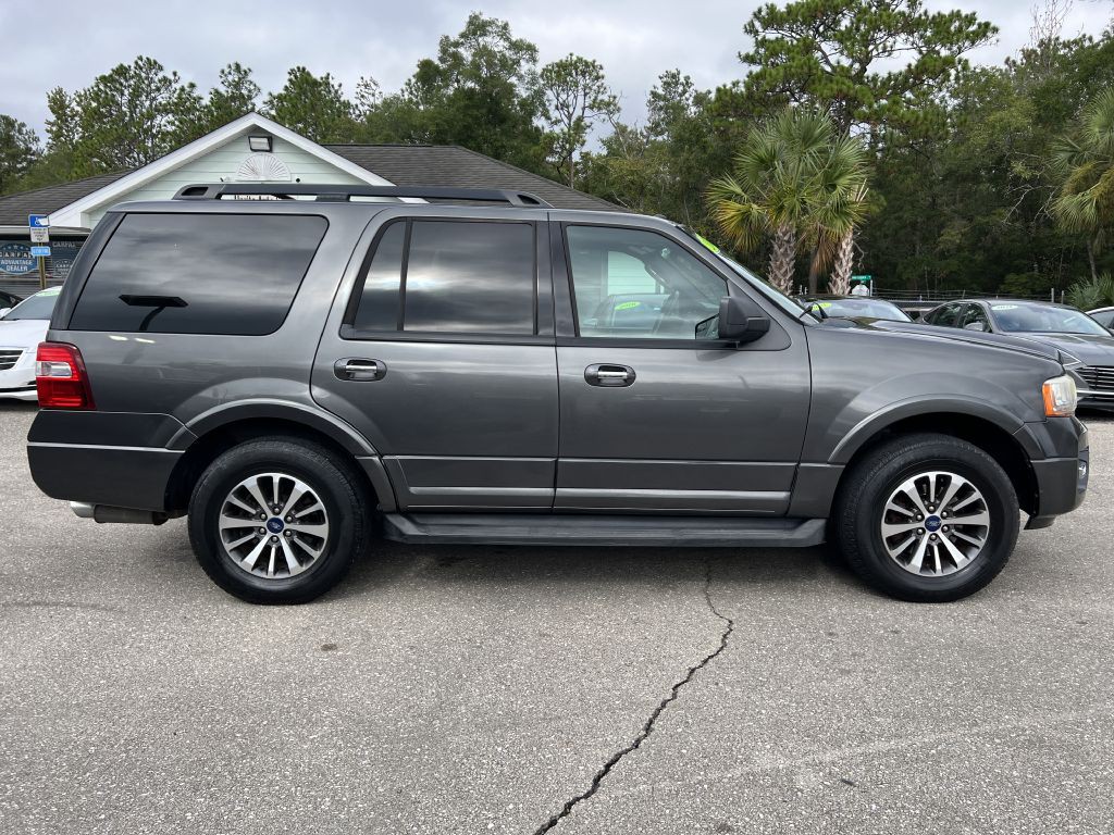 2017 Ford Expedition Image 4