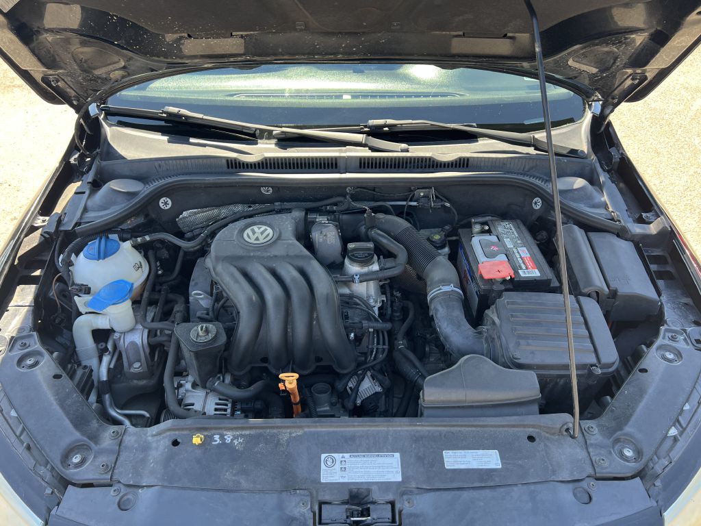 2015 Volkswagen Jetta Image 17