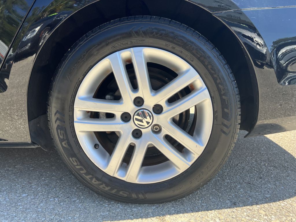 2015 Volkswagen Jetta Image 19