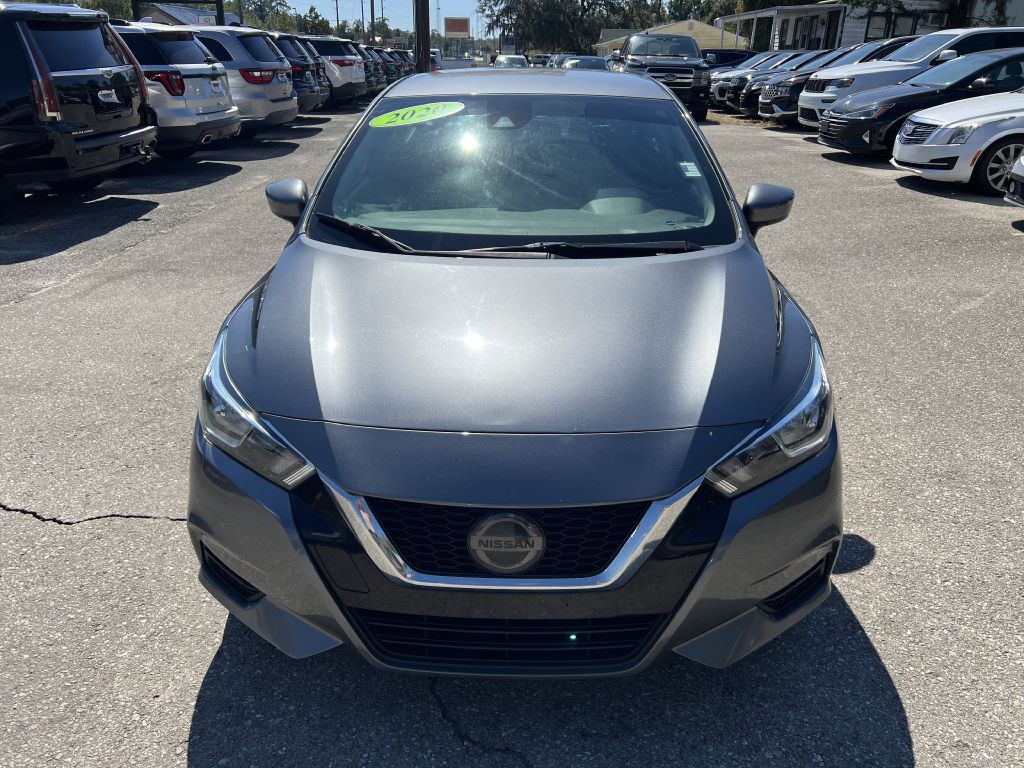 2020 Nissan Versa Image 2