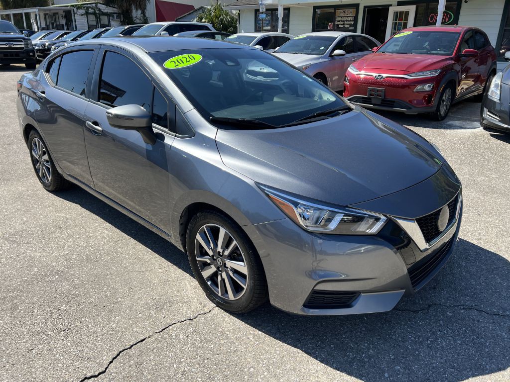 2020 Nissan Versa Image 3
