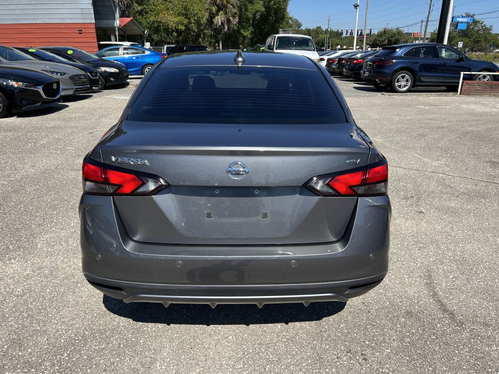 2020 Nissan Versa Image 6