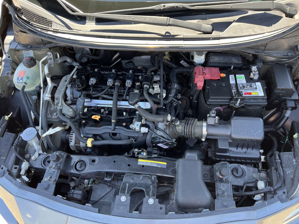 2020 Nissan Versa Image 17