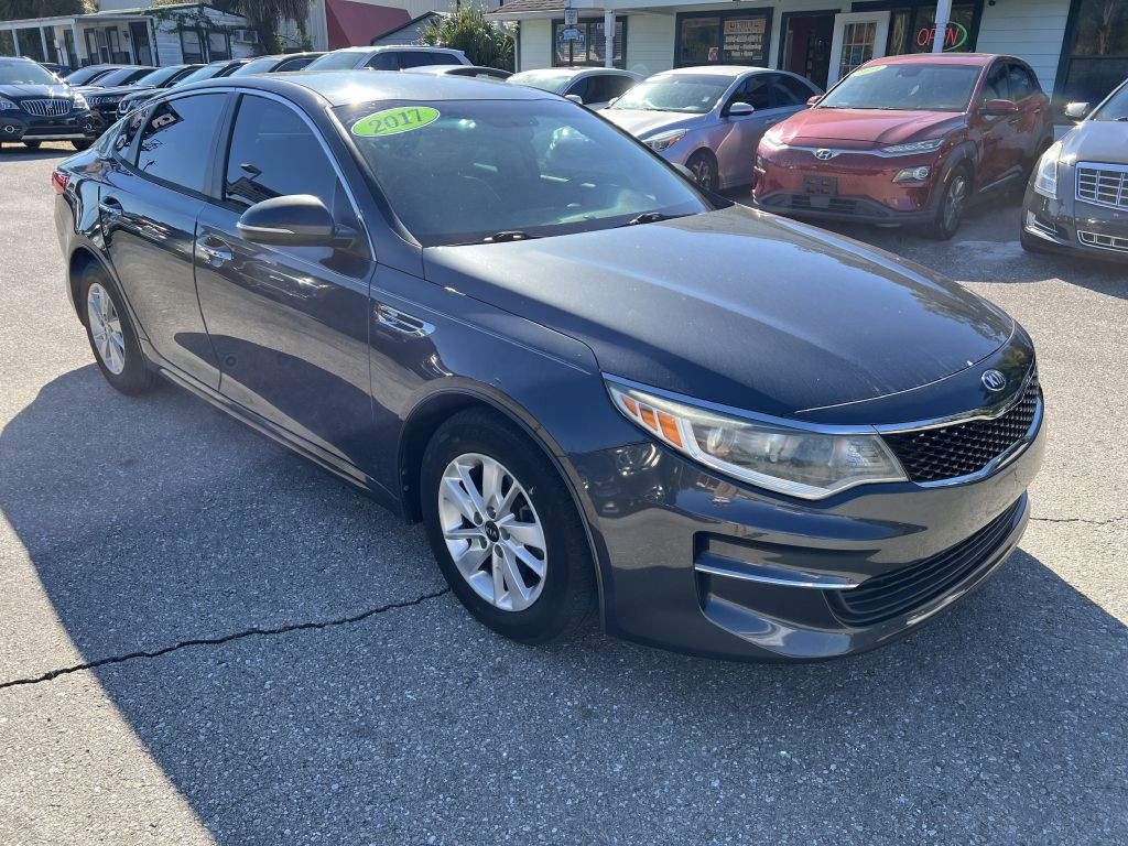 2017 Kia Optima Image 3