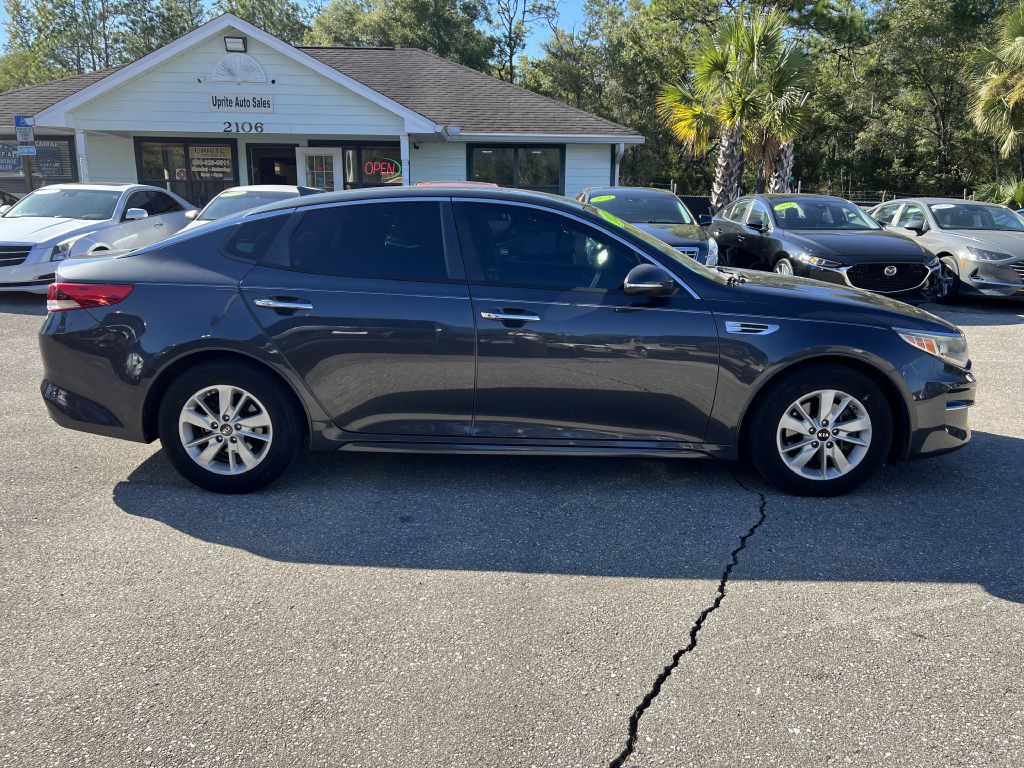 2017 Kia Optima Image 4