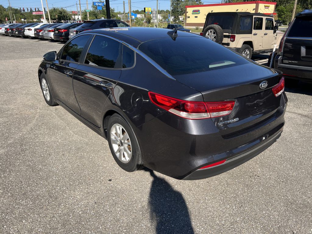 2017 Kia Optima Image 7