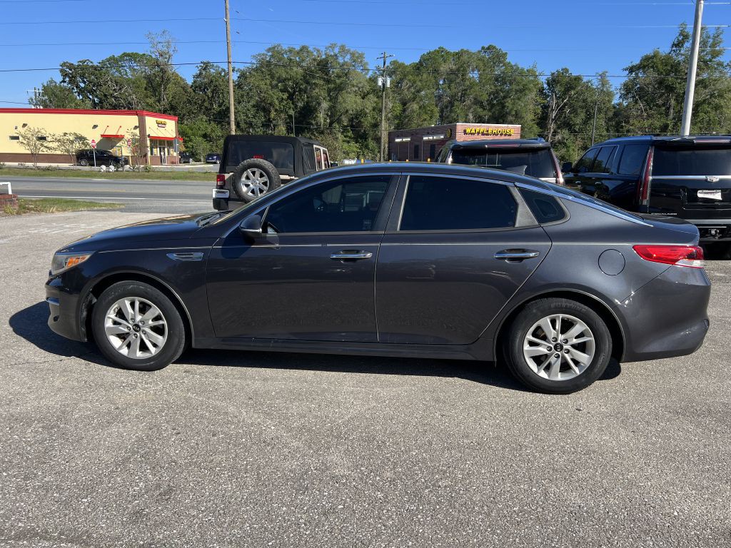 2017 Kia Optima Image 8