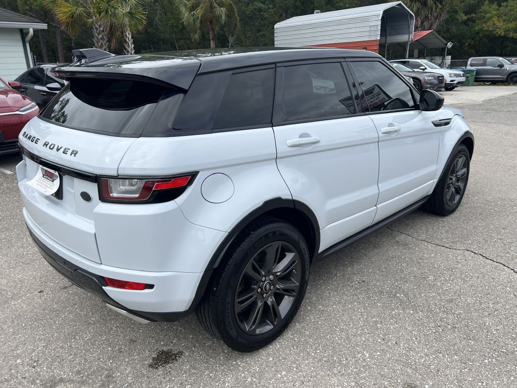2019 Land Rover Range Rover Evoque Image 5