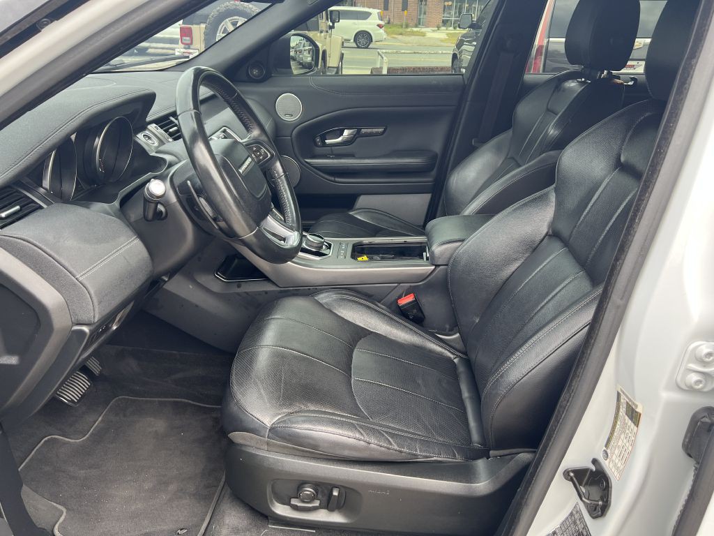 2019 Land Rover Range Rover Evoque Image 9