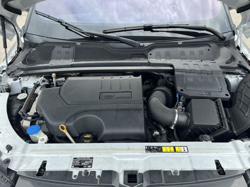 2019 Land Rover Range Rover Evoque Image 17