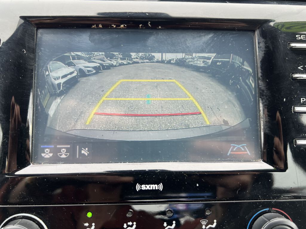 2020 Toyota Camry Image 16