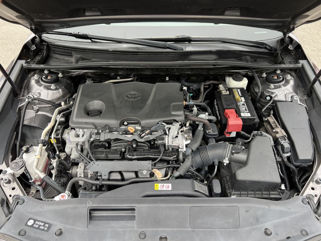 2020 Toyota Camry Image 17