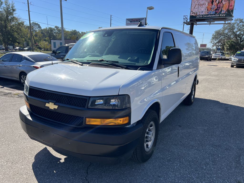 2020 Chevrolet Express Image 1