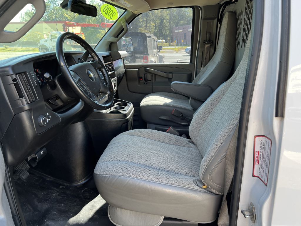 2020 Chevrolet Express Image 9