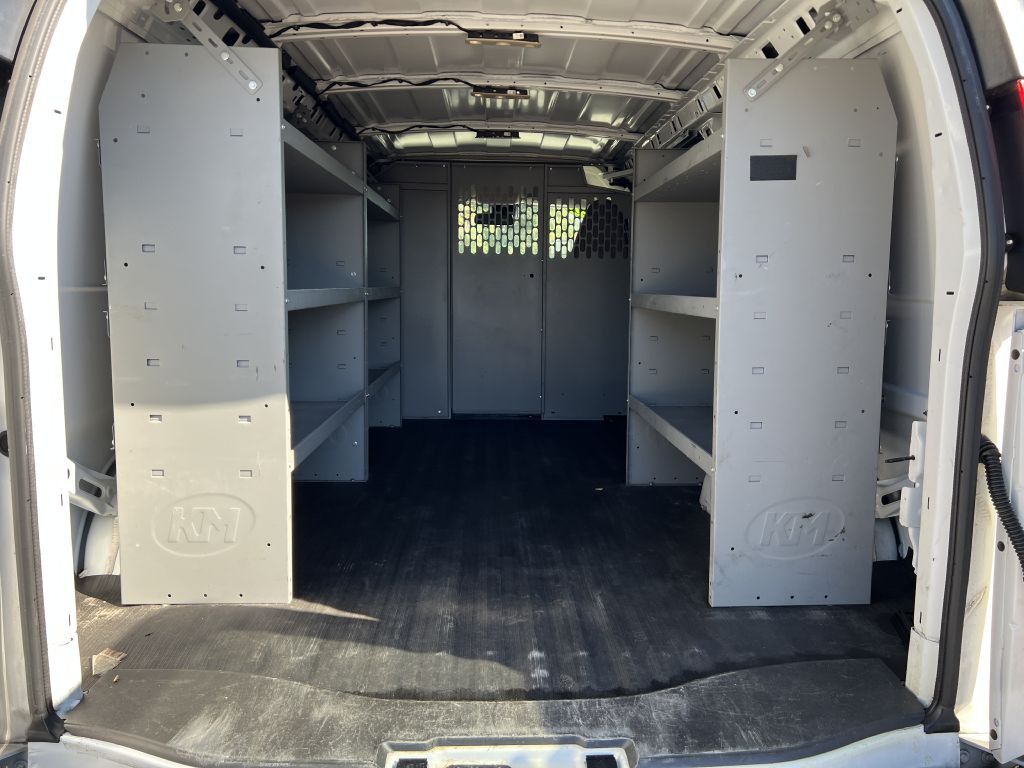 2020 Chevrolet Express Image 12