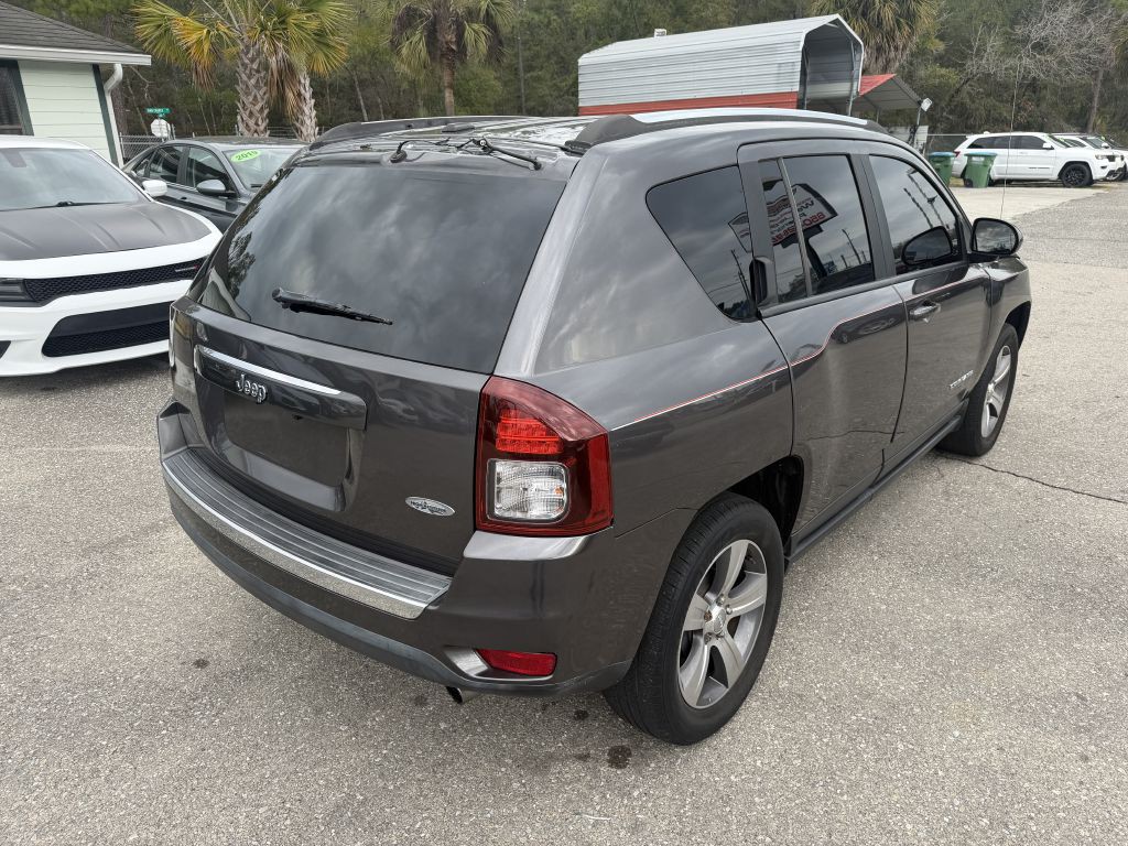 2017 Jeep Compass Image 5